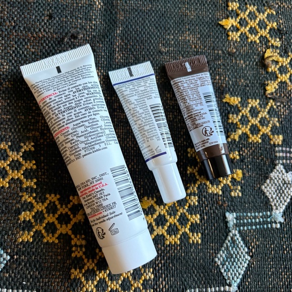 Anti-Aging Serum Kit made of 3 Kiehls Deluxe Samples - Picture 2 of 9